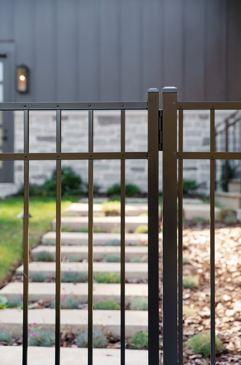 Heron Building Co Nashville Fence Contractor Aluminum Fence Nashville035