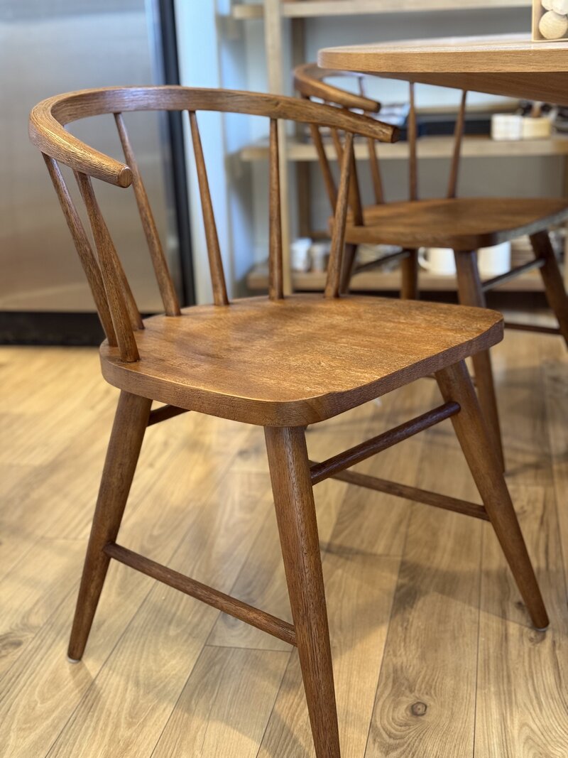 Fitz Chair 1