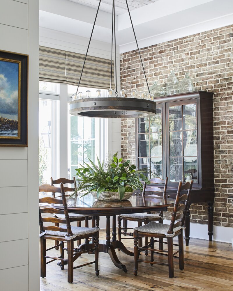 5.KitchenBreakfastArea_JBanksDesign_Warner Myrtle_LisaWhitley_BreakfastArea