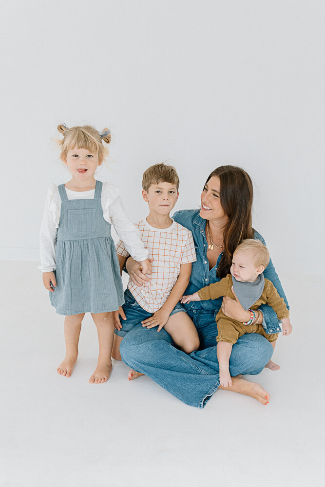 cozy lifestyle newborn session in-home beverly