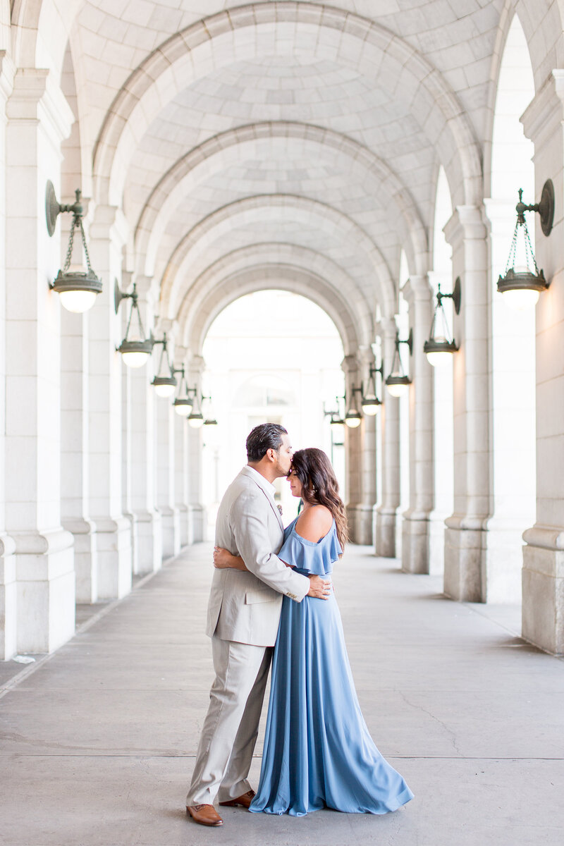Union Station Engagment Session by DC Wedding Photographer Taylor Rose Photography-4