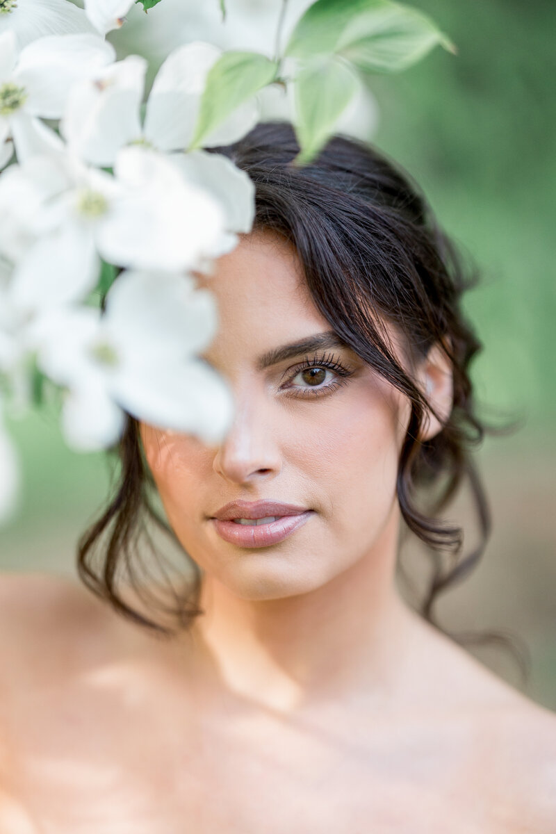 A close up of an  ethereal New England bride at Blithewold mansion