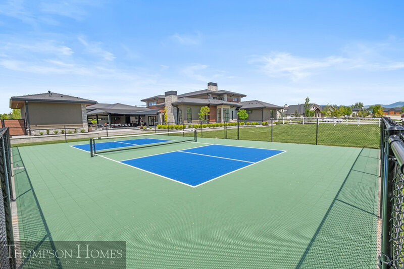 Thompson-Homes-Stillwater-Modern-Prairie-Eagle-Idaho-Custom-Home-Builder-10