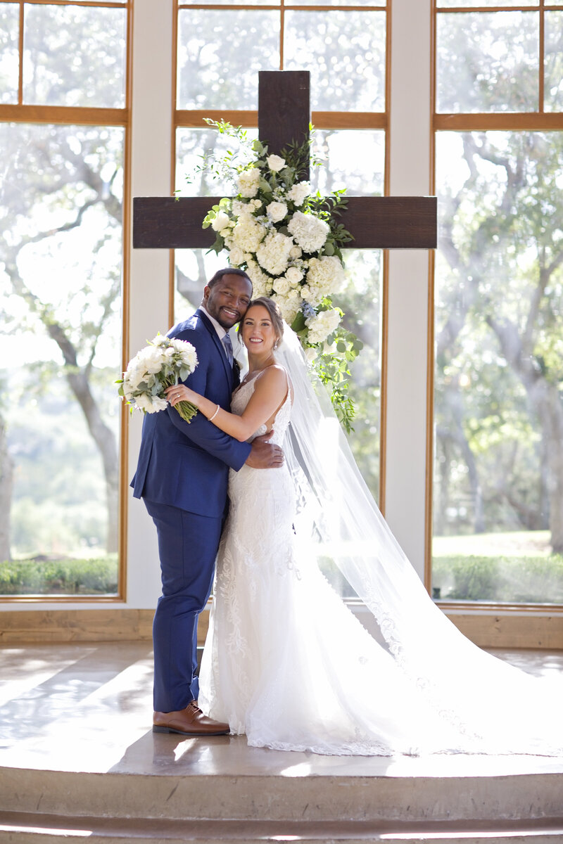 dripping springs wedding-canyonwood ridge-robin rogers photography-bella by sara