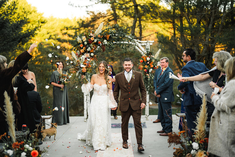 10-29-22_CONNOR-FERGUSON_Catie+Ian_WeddingPhotos-770