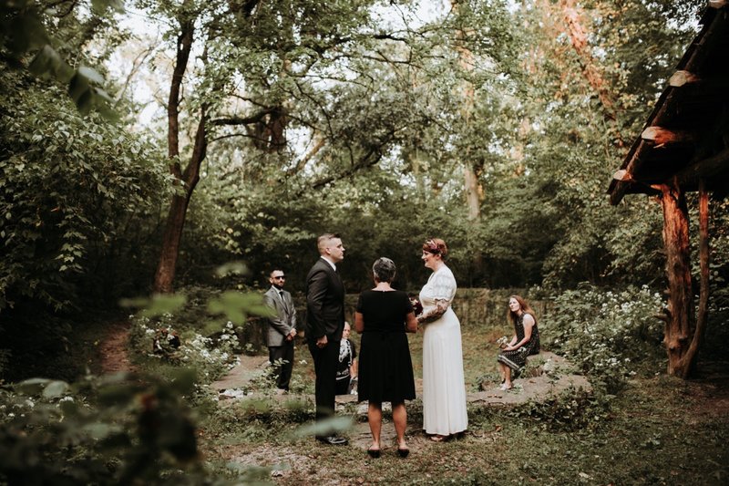 forest-elopement-cincinnati-wedding-photography-14