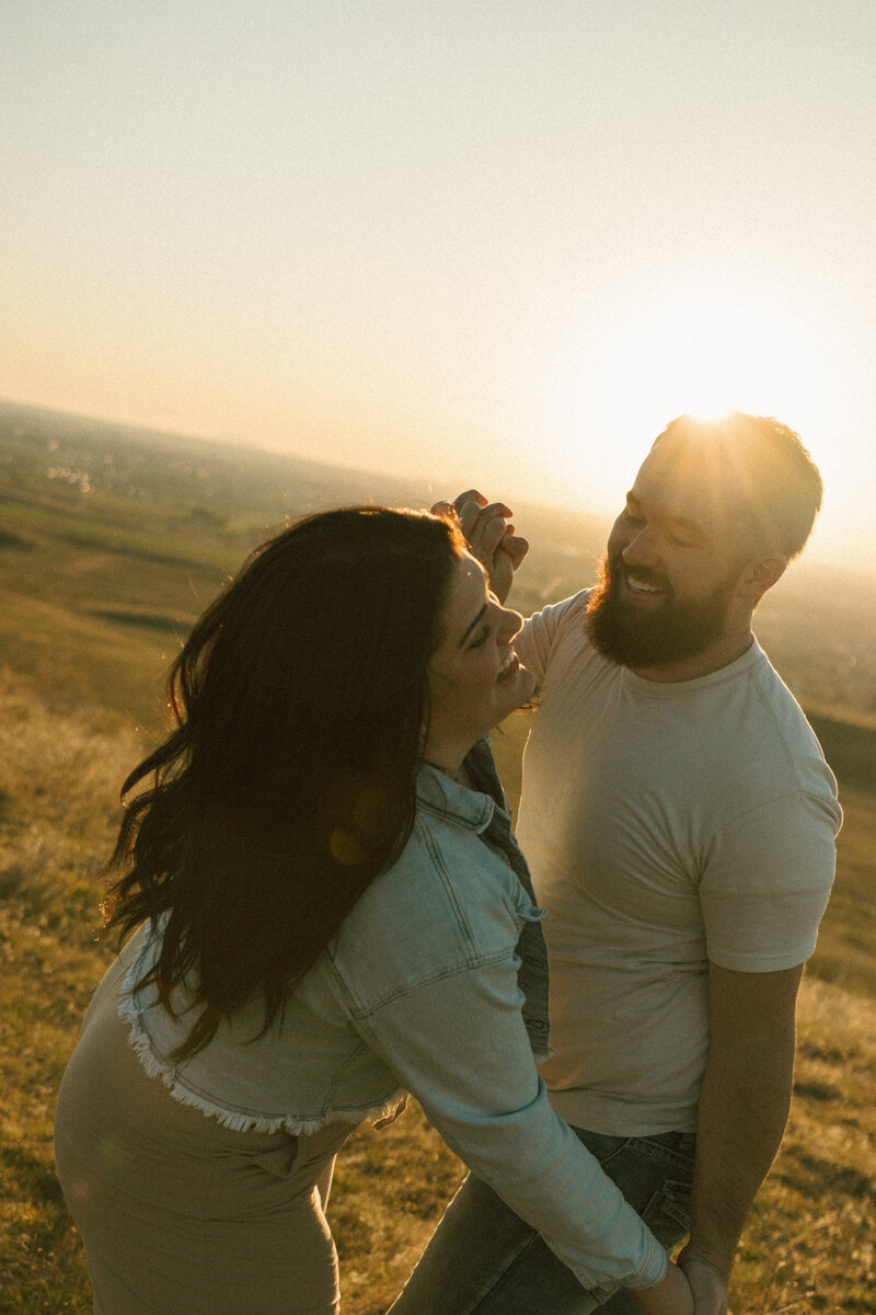 idaho-falls-couples-photoshoot-jeep-sunset-engagements-jayde-mikenzie-photography-22