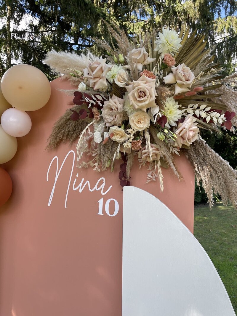 design-floral-anniversaire-terra-cotta