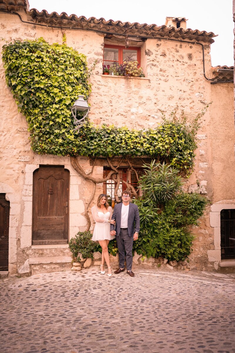 vence_couple_photoshoot_engagement_photographer
