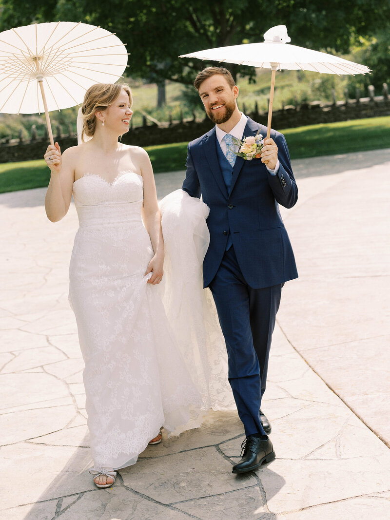 Mayowood intimate wedding photographer tom thornton