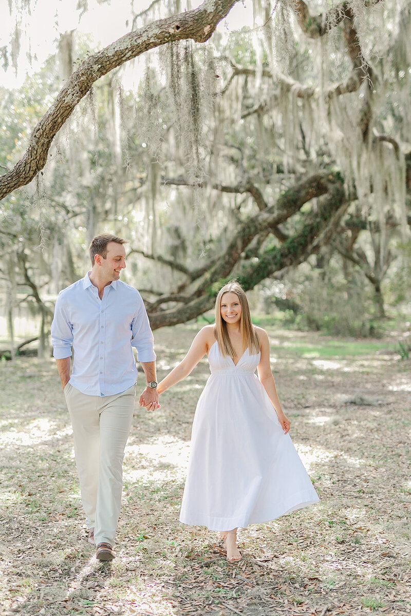 Charleston Proposal Photographer | Laura and Rachel Photography