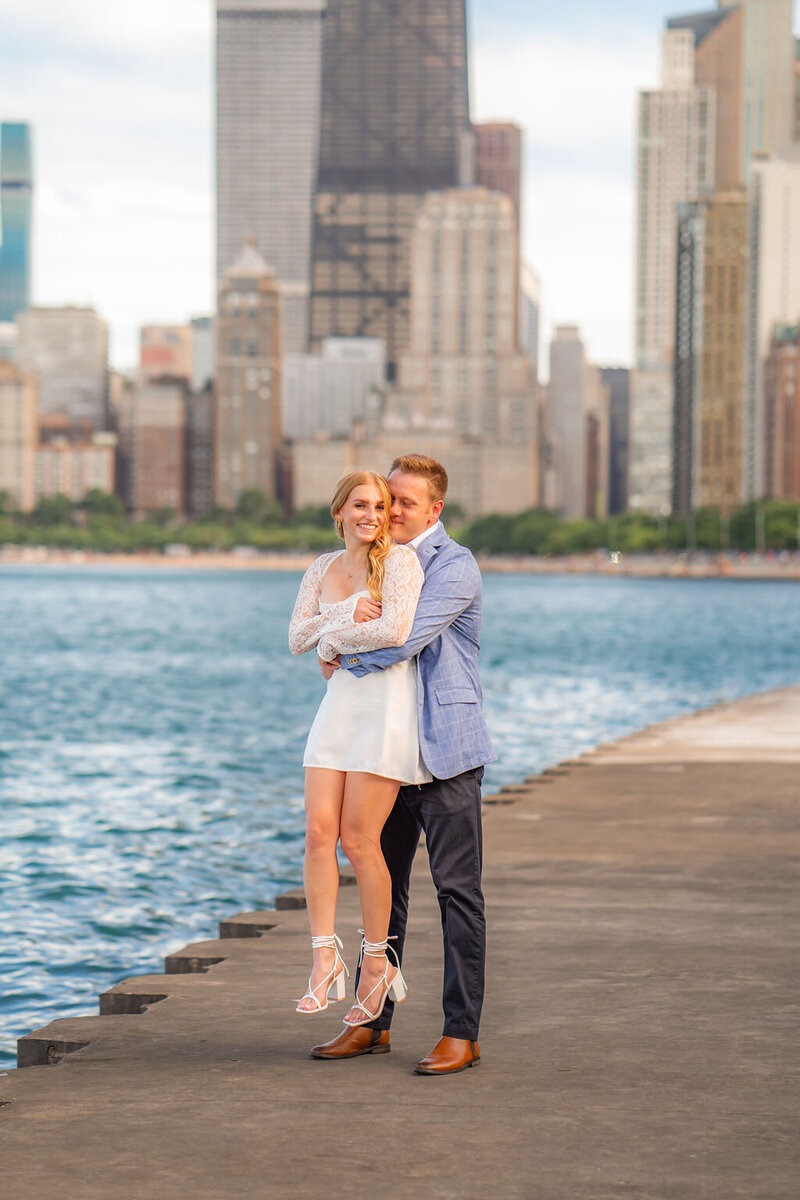 chicago-sailboat-engagement-session (23)