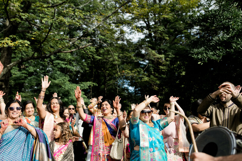 Vermont, Maine, Hudson Valley, and Newport, Rhode Island, and Connecticut Wedding Photographer | Melanie Ruth Photography