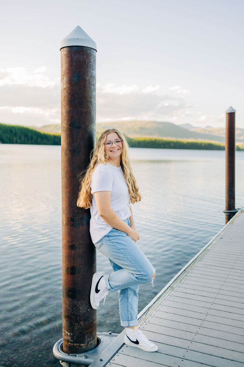 Senior photos at Lake McDonald