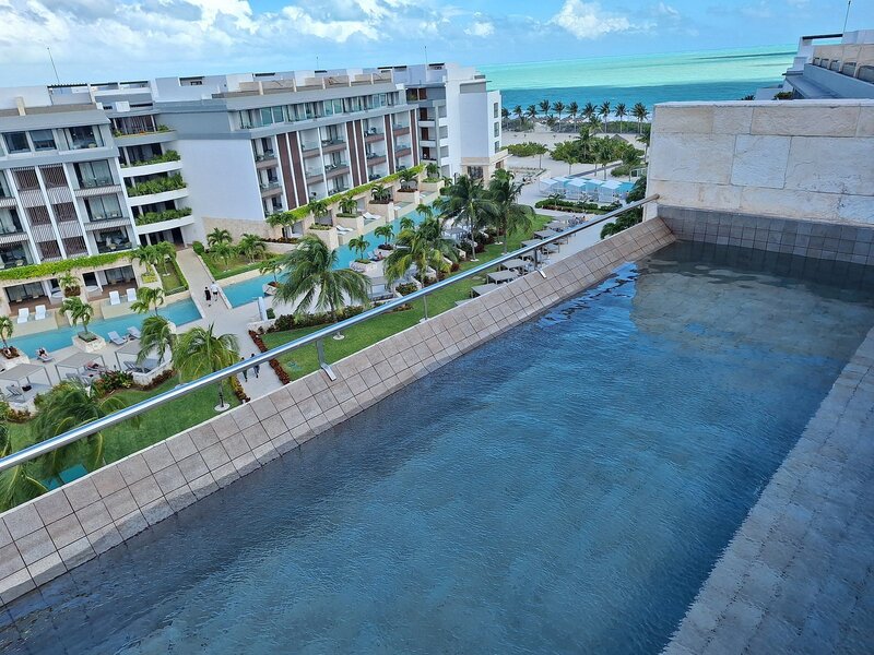 Majestic Elegance Costa Mujeres Elegance Club Plunge Pool Suite