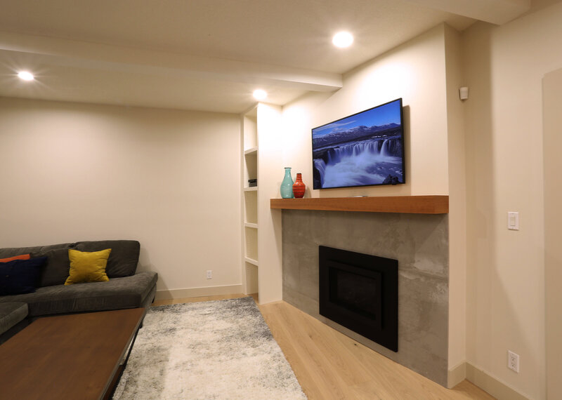 2422 Bay View Place SW 024