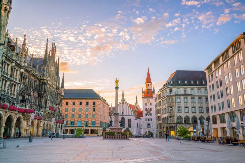 Old-Town-Hall-at-Marienplatz-Square-Munich-Germany-GettyImages-1173484118