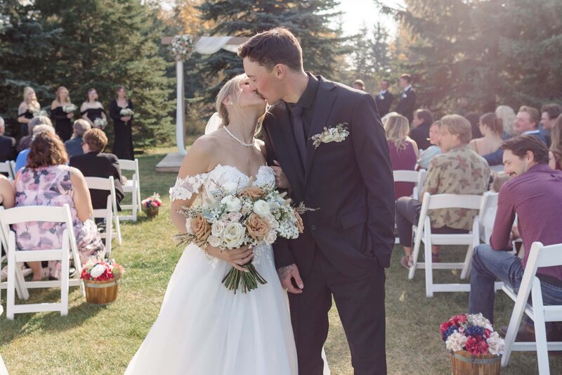 Edmonton Wedding Photos - Pine and Pond Wedding Venue (141)