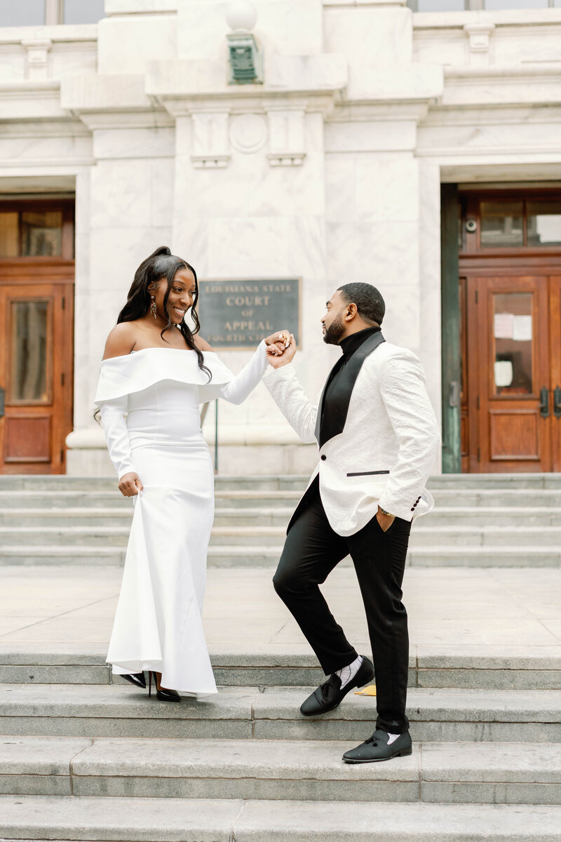 Ultra-Glam-New Orleans-French-Quarter-Engagement-Session-Photos-09413