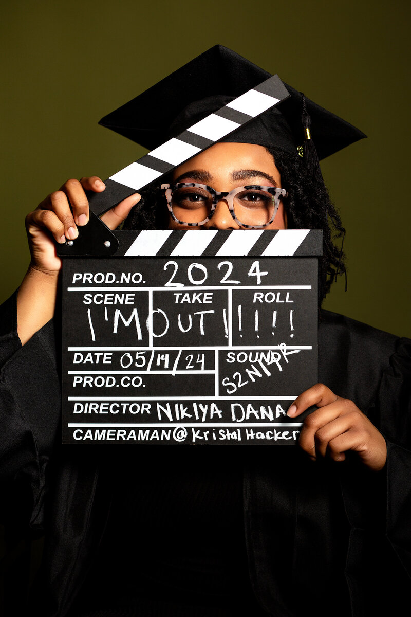 Nikiyia_GraduationPhotoshoot-10
