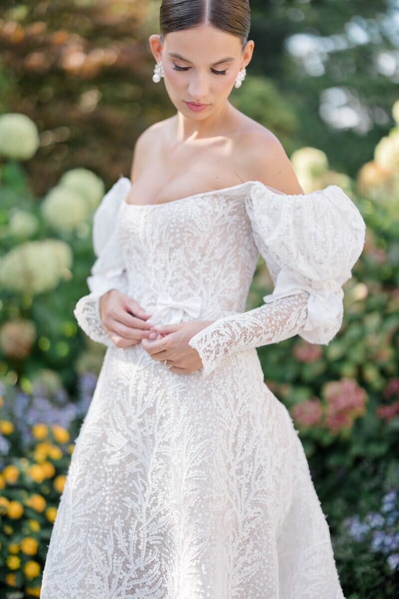 bride in lace berta gown at cairnwood estate wedding