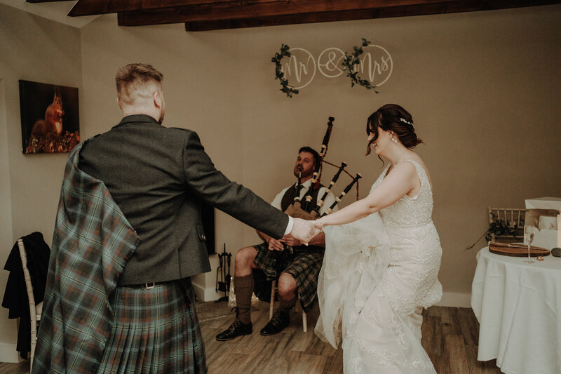 Alternative_Scotland_Wedding_Photographer_Danielle_Leslie_Photography_Glen_Tanar_Estate-87