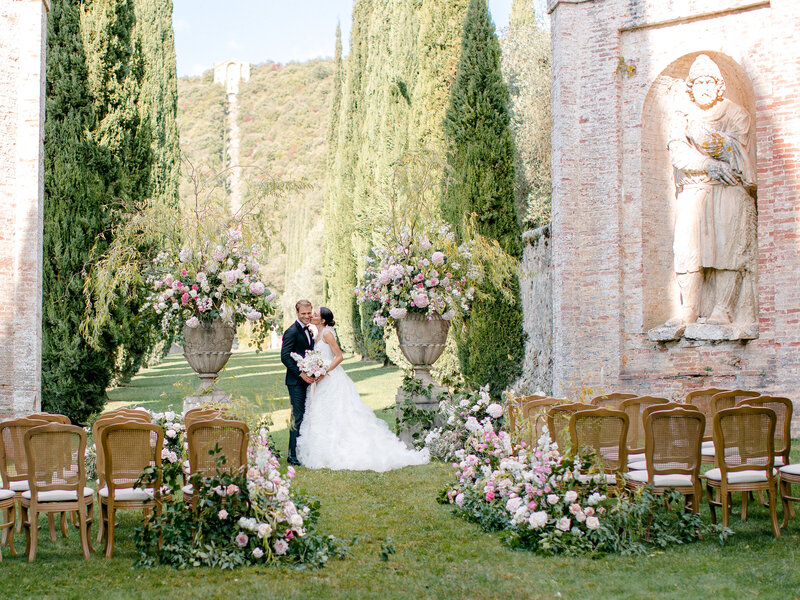 Italy destination wedding photographer fall wedding