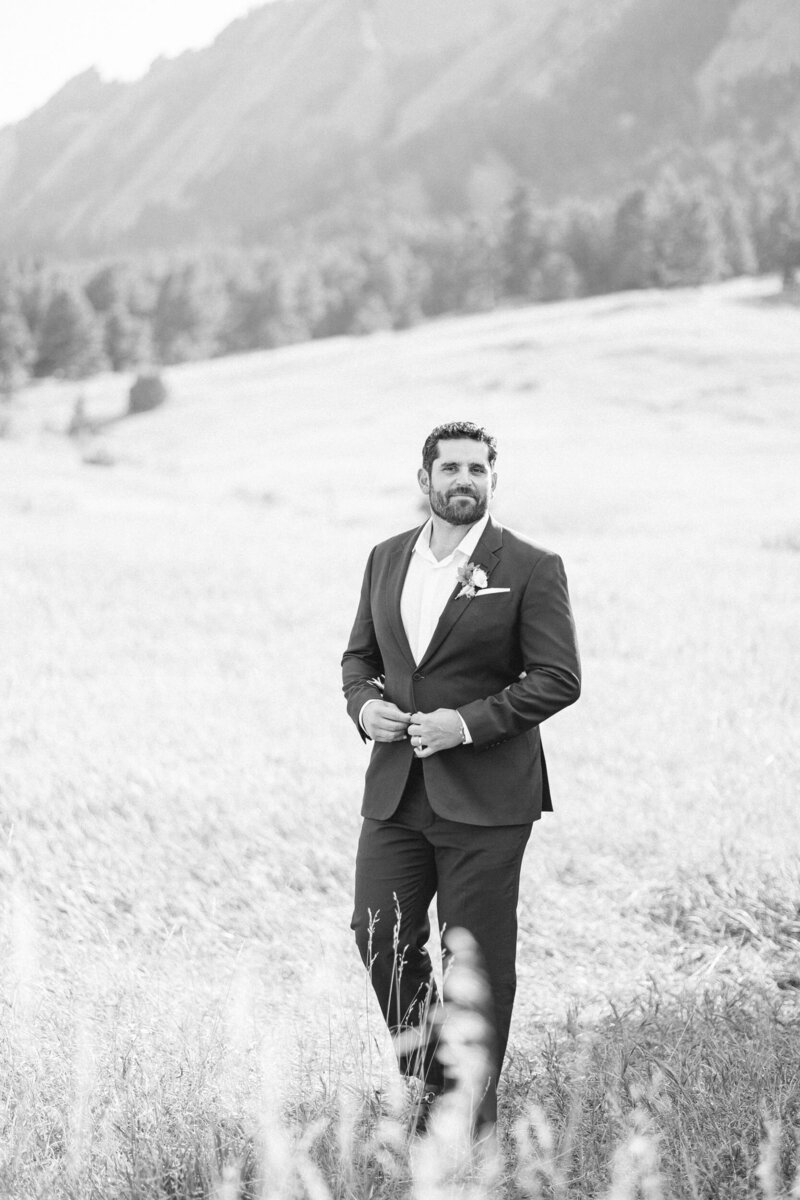 Light-and-airy-Colorado-Wedding-Photographer-12