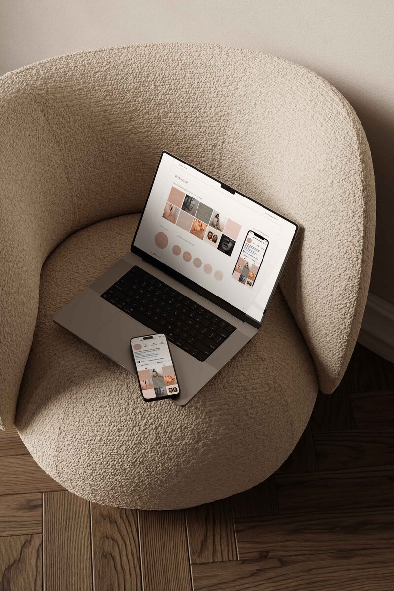 MAEVE_MACBOOKPHONE1