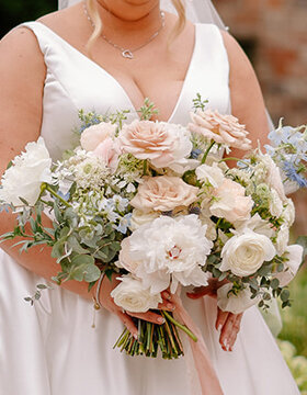 beautiful bouquet zoe