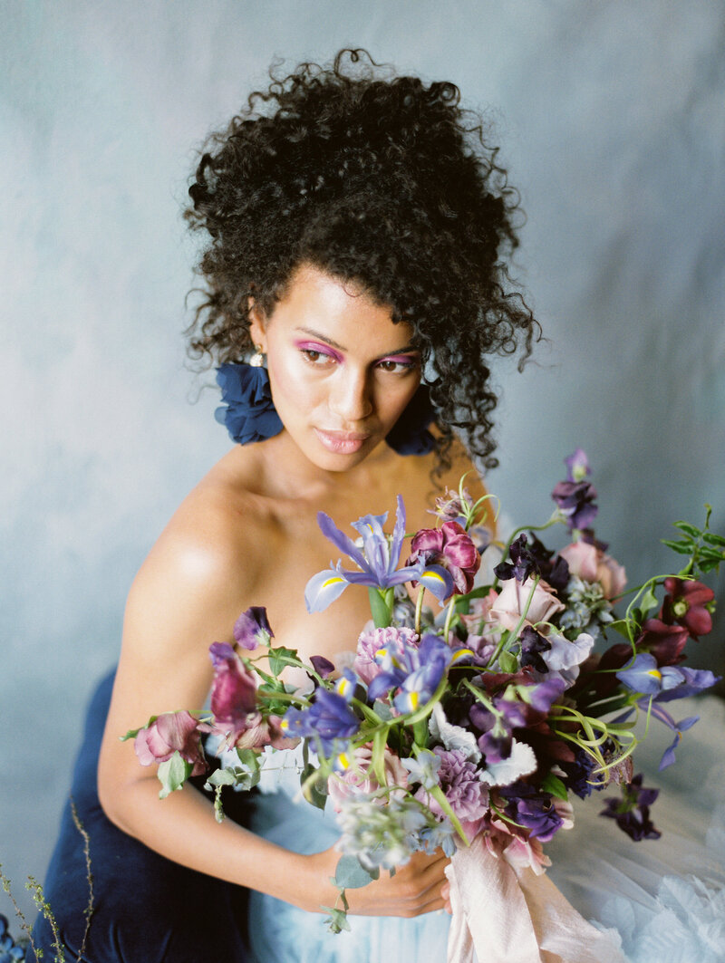 blue-wedding-bouquet-florals-Stephanie-Brauer