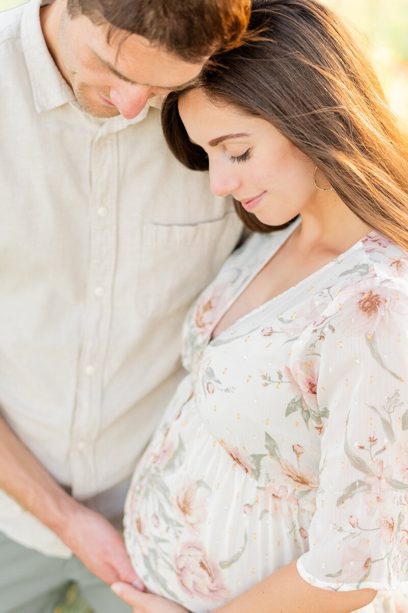 golden-hour-maternity-session-2