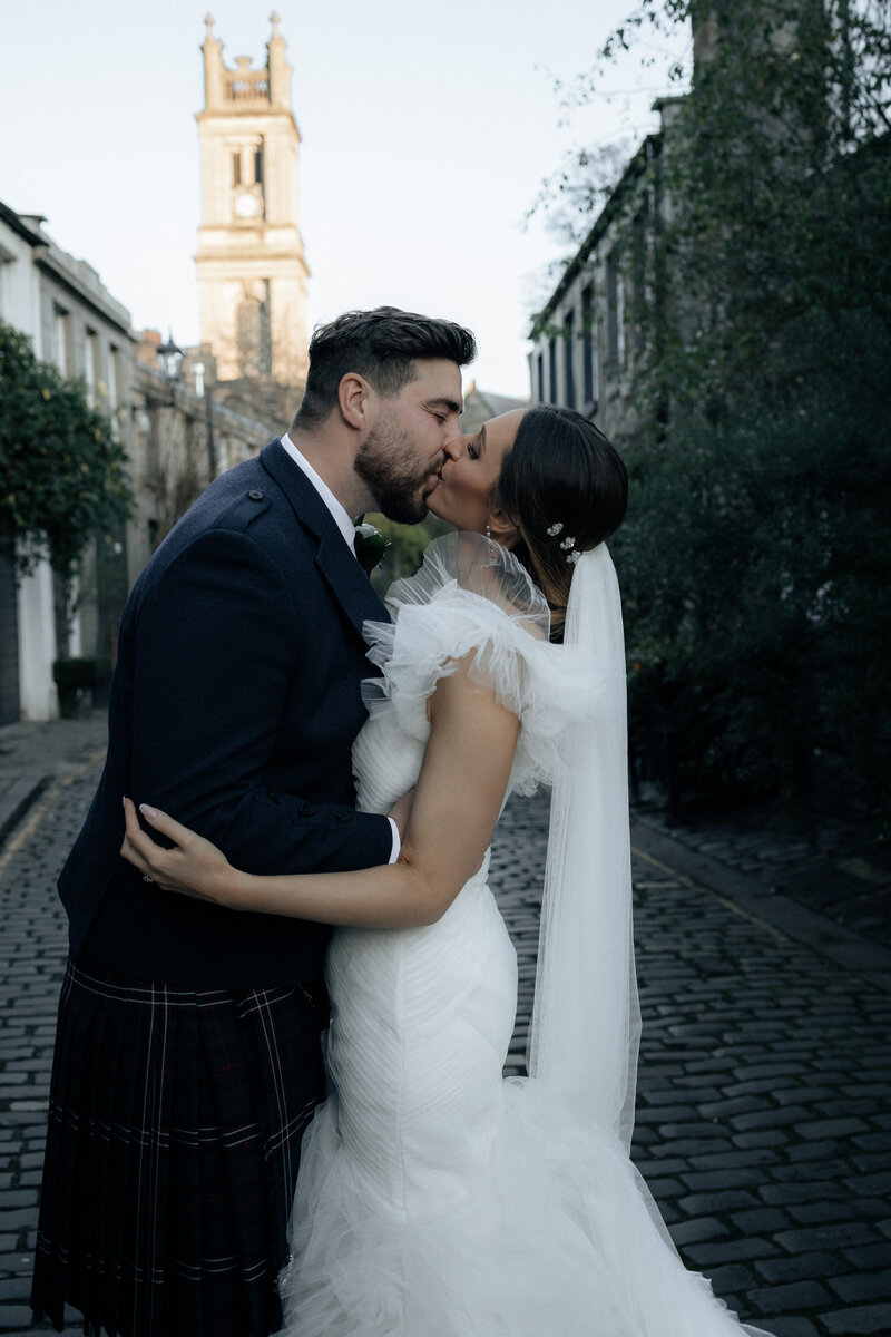 Edinburgh wedding photographer-62