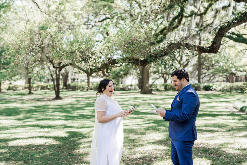 Savannah_Elopement_in_Forsyth_Park_Under_the_Oaks14