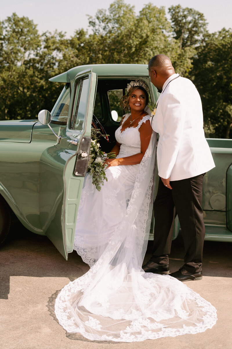 VINTAGE_KAITLYN_PHOTOGRAPHY_Katina_Randy_Wedding-450