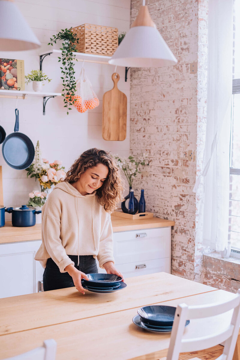 Registered Dietitian and trained chef offers weekly meal prep, cooking classes, dinner parties, and individual nutrition counseling