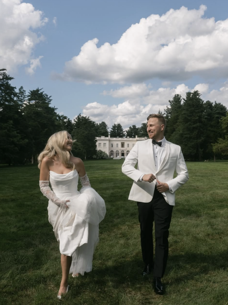 Connecticut-based, New England, NY, worldwide wedding photographer, Claudia Melian | Claudia Photography