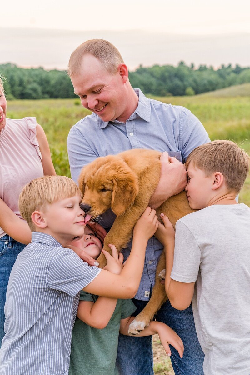 eau claire family photography session with pet