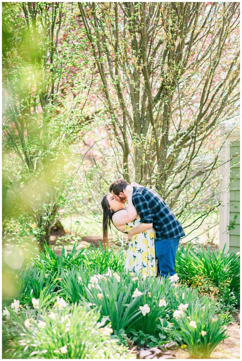 This engagement session at The Lexington Kentucky Arboretum was so stunning and so were this sweet couple.
