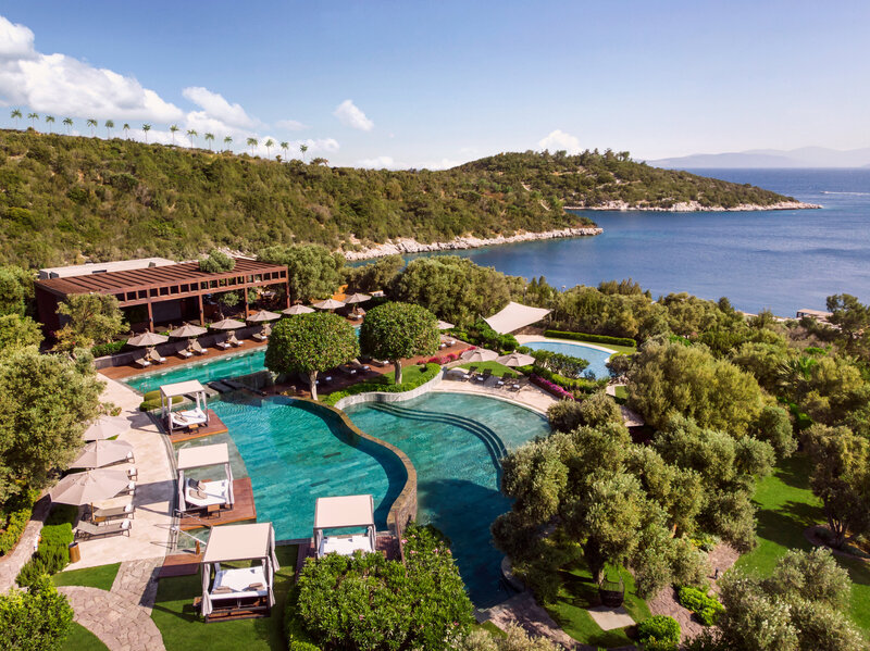 gorgeous view of pool and ocean at luxury resort