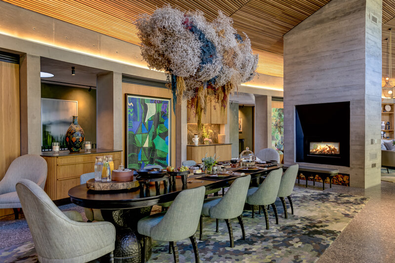 21 VV Dining Room