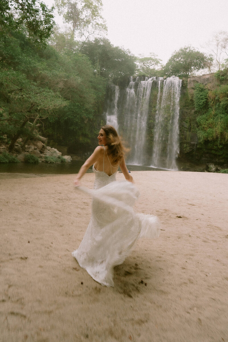 Elopements Costa Rica llano de cortez 2 (6 of 12)