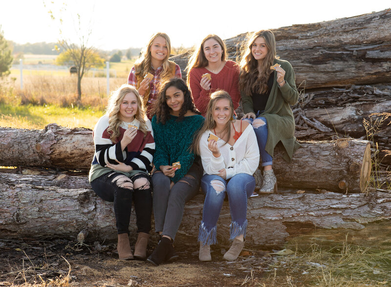 Teal-Door-Photography-Senior-Model-Team-Fall-S'mores-