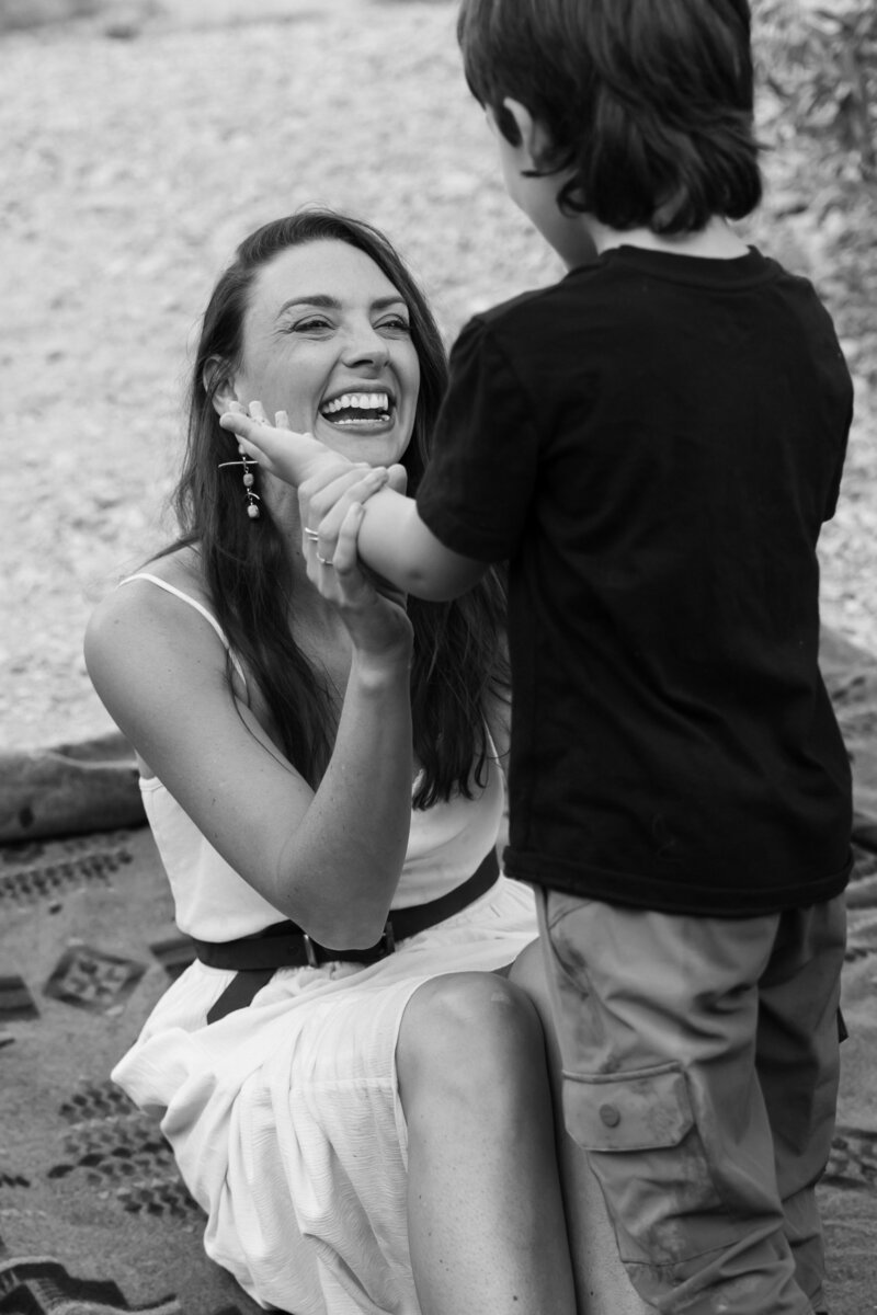 jenny-ridge-idaho-city-intimate-family-session-mountain-autumn-kayla-lucio-photo-136