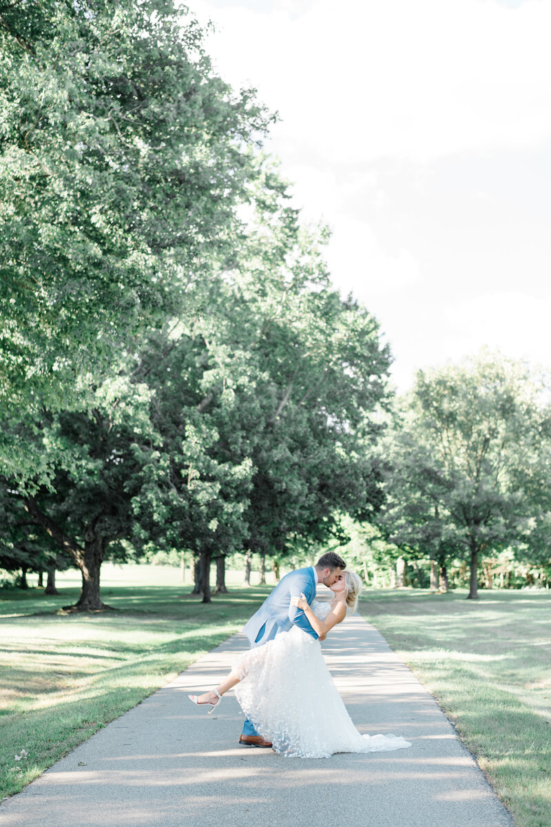 Photographers For Wedding Near Me Fontana thumbnail