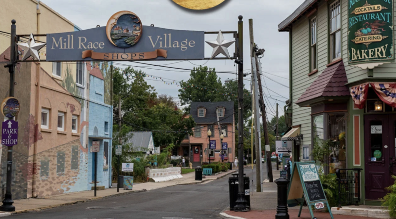 Mill race village shops in Mt Holly NJ. Family fun, Walkable kid friendly fun things to do in MT Holly NJ. Historic Area Vintage dining and art 
