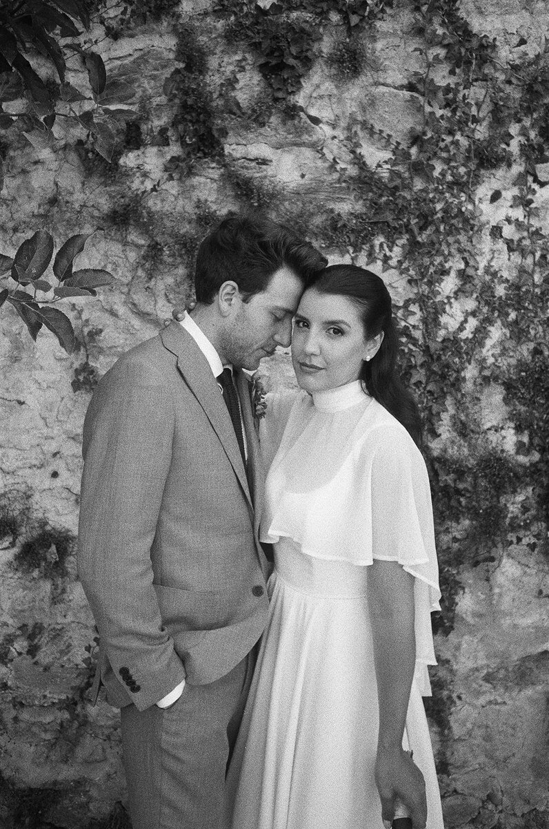 wedding-film-editorial-portrait-couple-laurianevega
