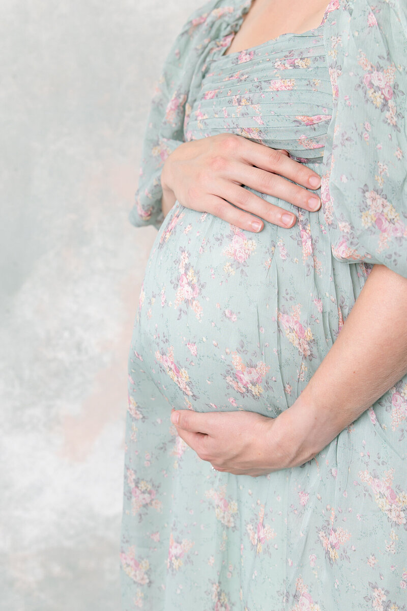 maternity photography savannah, GA close up of pregnant belly