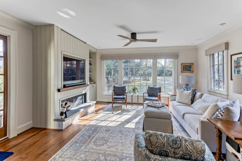 Dutch-Colonial-Home-Renovation-Atlanta-4335_hdr