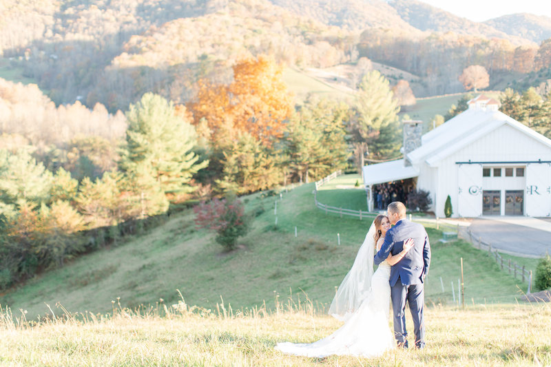 chestnut-ridge-wedding-canton-nc-cassie-travais-150